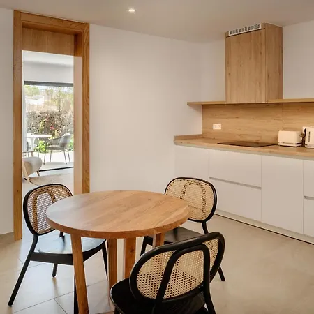 Thesuites Lanzarote Shalimar 别墅